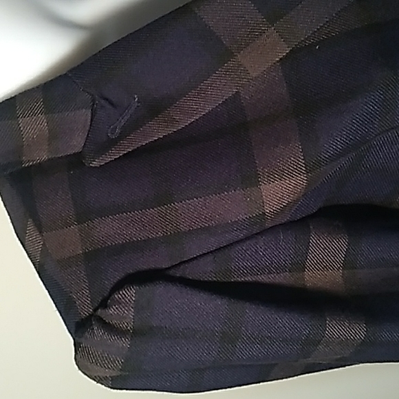 Sharply Tailored Belle Vere Blazer. Single Button Close,Triple Button Cuff NWOT - Picture 8 of 13